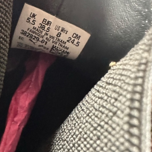 PUMA Mayze Chunky Lug Sole Chelsea Suede Boots - Picture 10 of 11